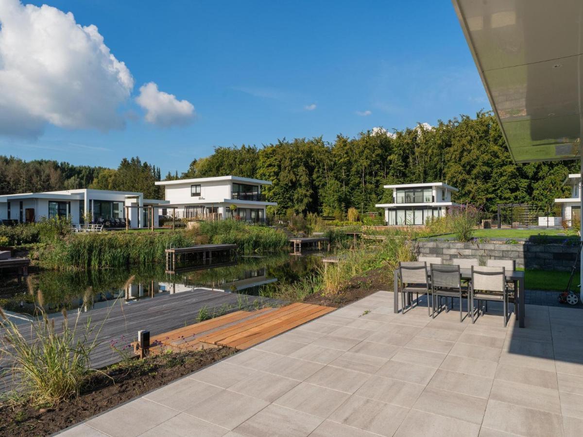 Beautiful Water Villa In Harderhaven With A Jetty Zeewolde Exterior photo