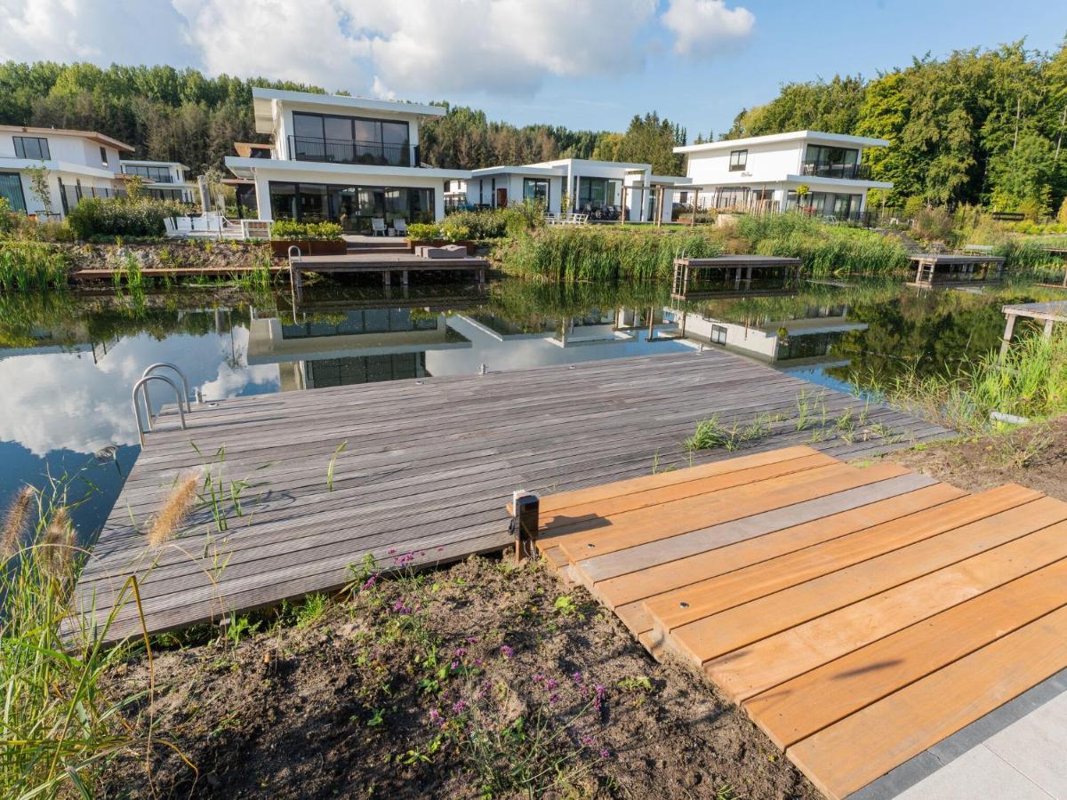 Beautiful Water Villa In Harderhaven With A Jetty Zeewolde Exterior photo